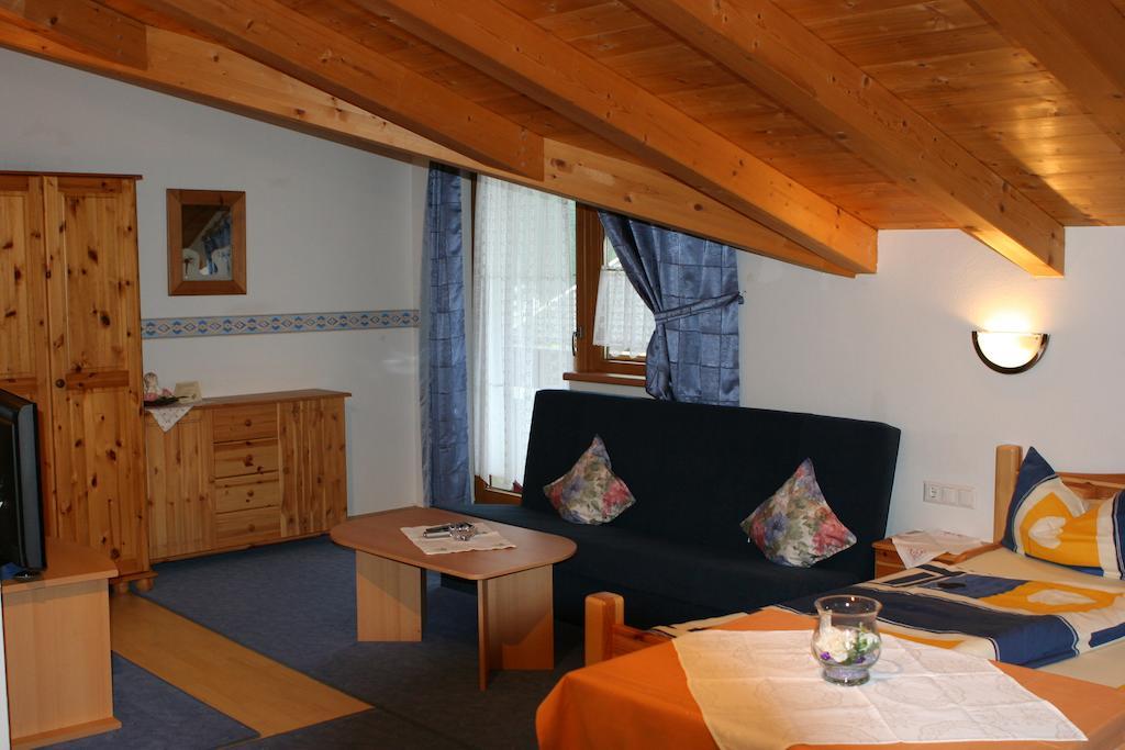 Hotel Haus Hildegard Neustift im Stubaital Pokój zdjęcie