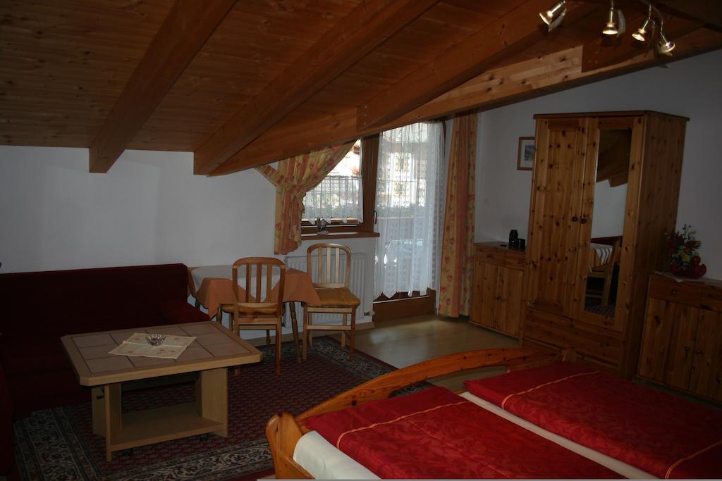 Hotel Haus Hildegard Neustift im Stubaital Pokój zdjęcie